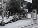Leidseplein. (Zie tevens de afvalbak van Marnette rechts.)
              <br/>
              Beeldbank gemeentearchief Amsterdam, 1972